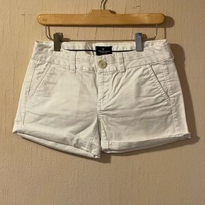Women’s American Eagle White Stretch Midi Shorts
